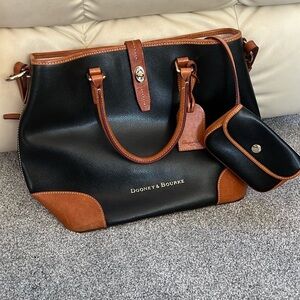 Dooney & Bourke Purse